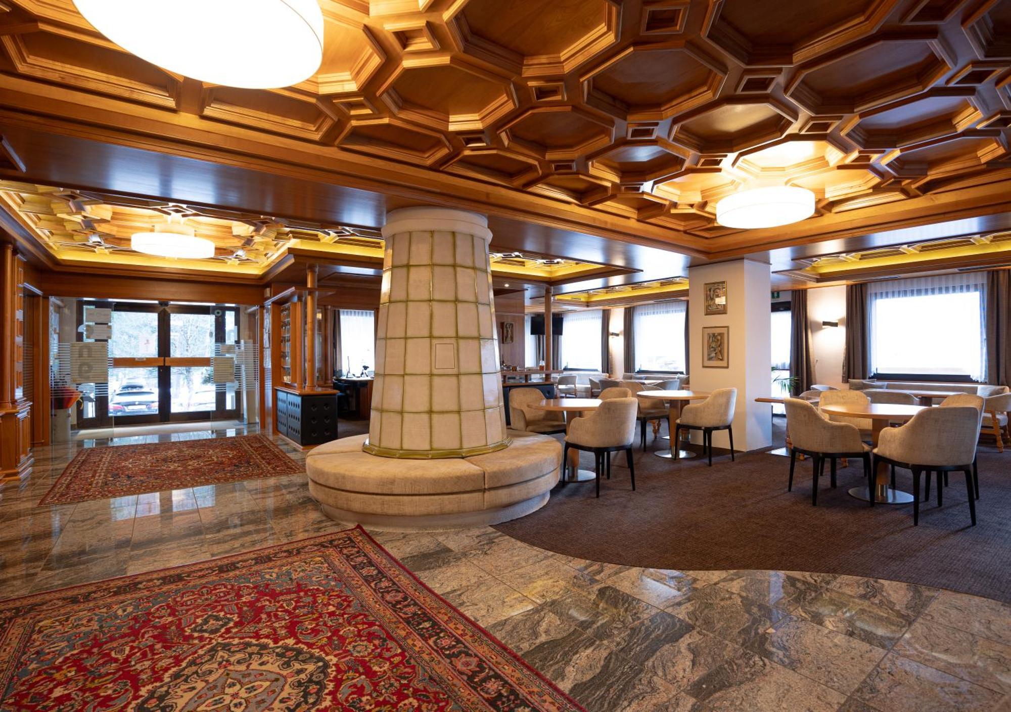 Hotel Engel 3*
