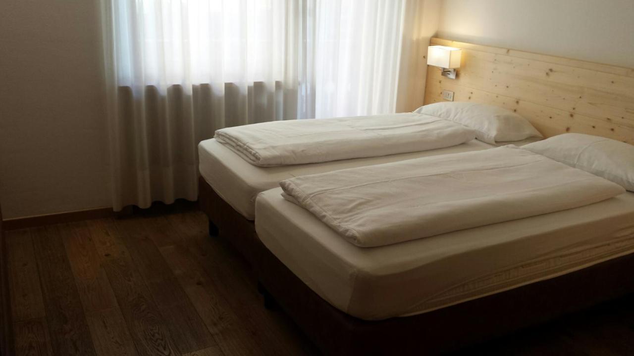 Engel 3*